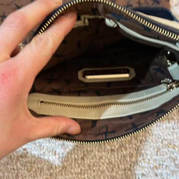 Rebecca Minkoff Large Leather Creme/Navy Mac Bag - Picture 7 of 8